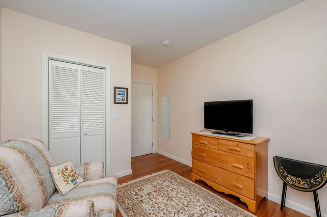 $798,000 | 10 Crescent View Avenue, Cape Elizabeth, ME 04107