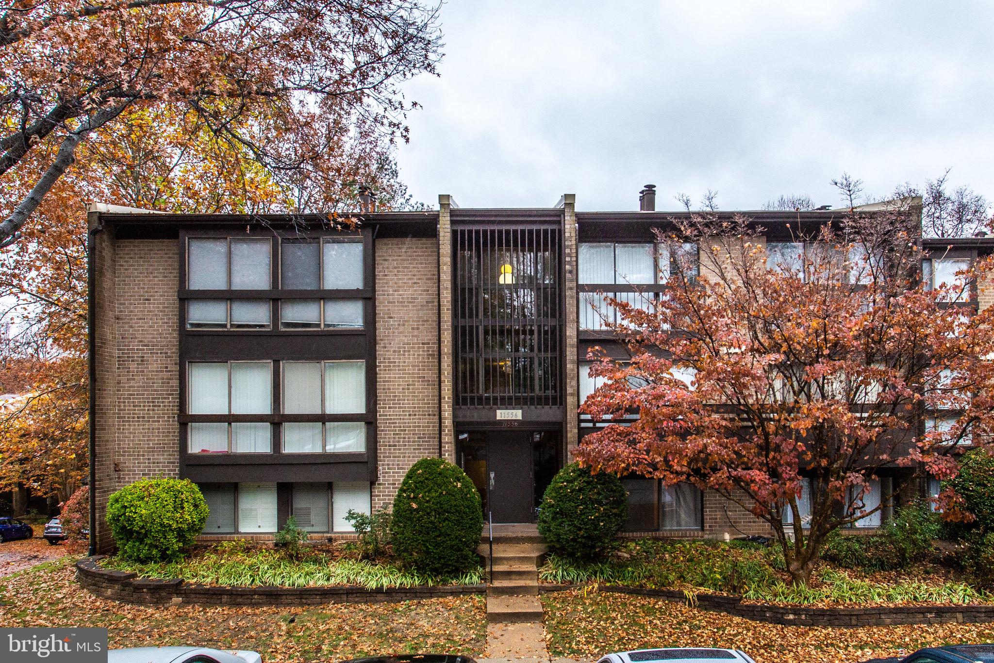 11556 Rolling Green Court, Unit 101 Reston, VA 20191 - Photo 2 of 30 Building front