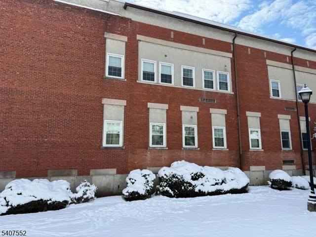 $2,900 | 103 Park Avenue, Unit 206, Summit, NJ 07901