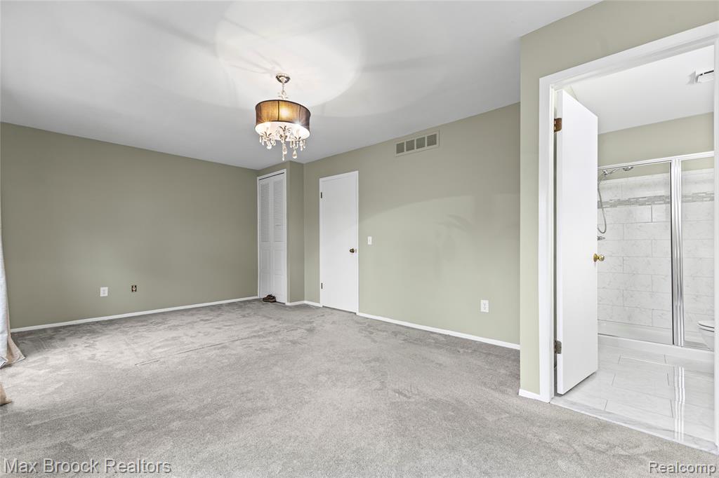 1157 Pine Ridge Court Rochester Hills, MI 48306 - Photo 30 of 55 Gallery Image 30