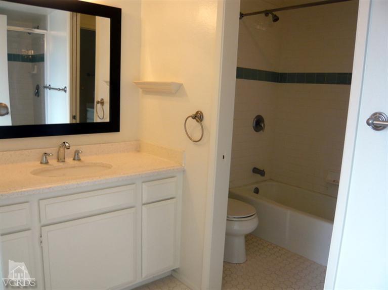 5117 West Wooley Road, Unit 1 Oxnard, CA 93035 - Photo 10 of 24 Additional Photo