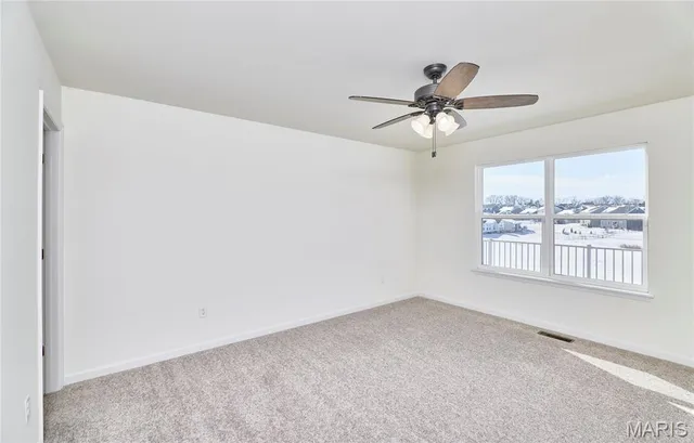 $319,900 | 115 Dark Horse Court, Wentzville, MO 63385