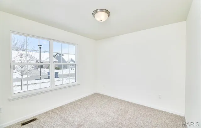 $319,900 | 115 Dark Horse Court, Wentzville, MO 63385