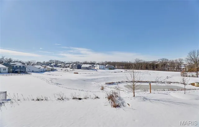 $319,900 | 115 Dark Horse Court, Wentzville, MO 63385