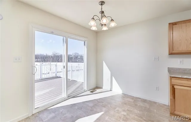 $319,900 | 115 Dark Horse Court, Wentzville, MO 63385