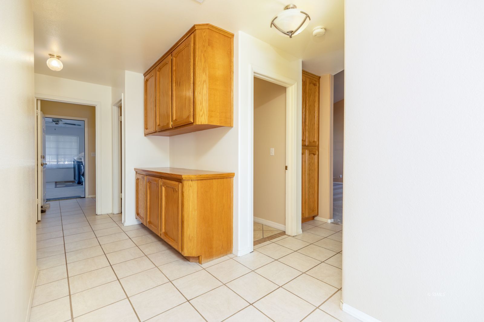 1225 Andrea Court Ridgecrest, CA 93555 - Photo 18 of 46 a view of a bathroom with a mirror and a sink