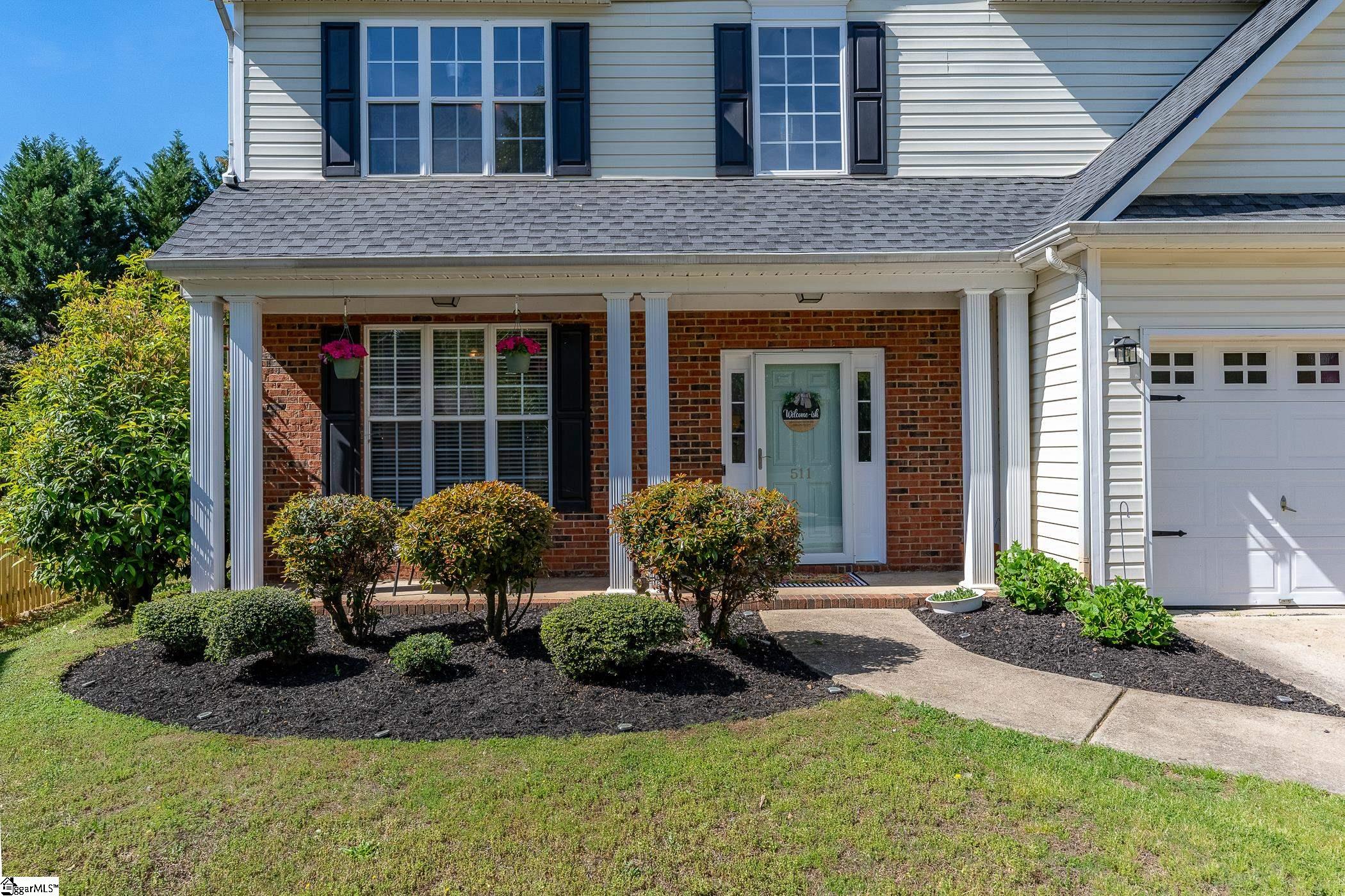 511 Waterstone Way Simpsonville, SC 29680 - Photo 2 of 29 Gallery Image 2
