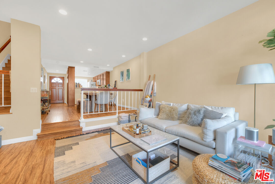 5624 Las Virgenes Road, Unit 19 Calabasas, CA 91302 - Photo 7 of 25