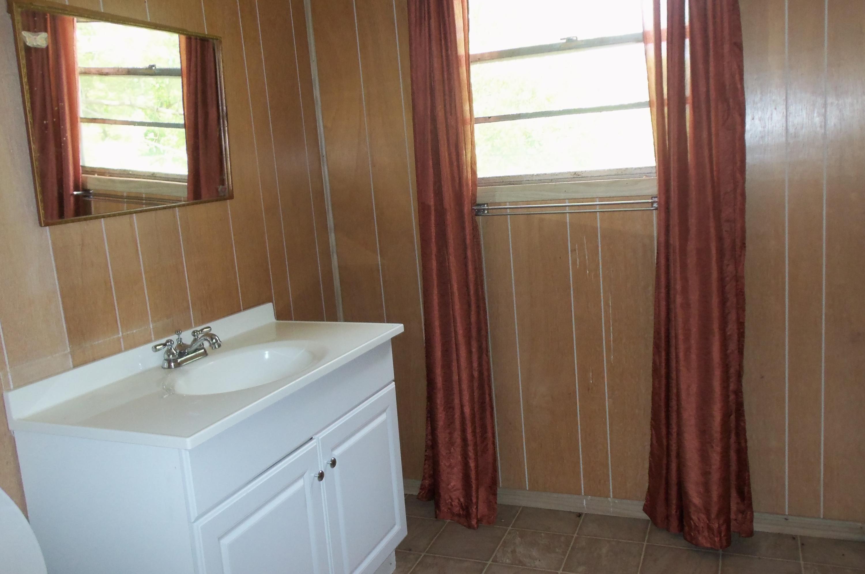 875 McArthur Road Alcoa, TN 37701 - Photo 18 of 22 100_8911