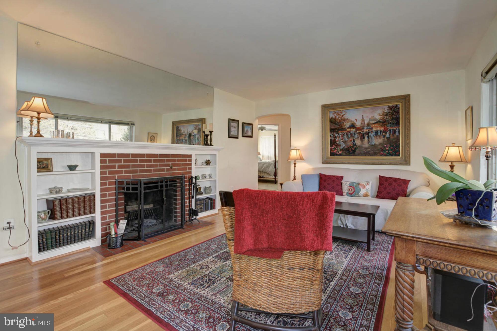 1307 Dilston Road Silver Spring, MD 20903 - Photo 4 of 30 Living Room