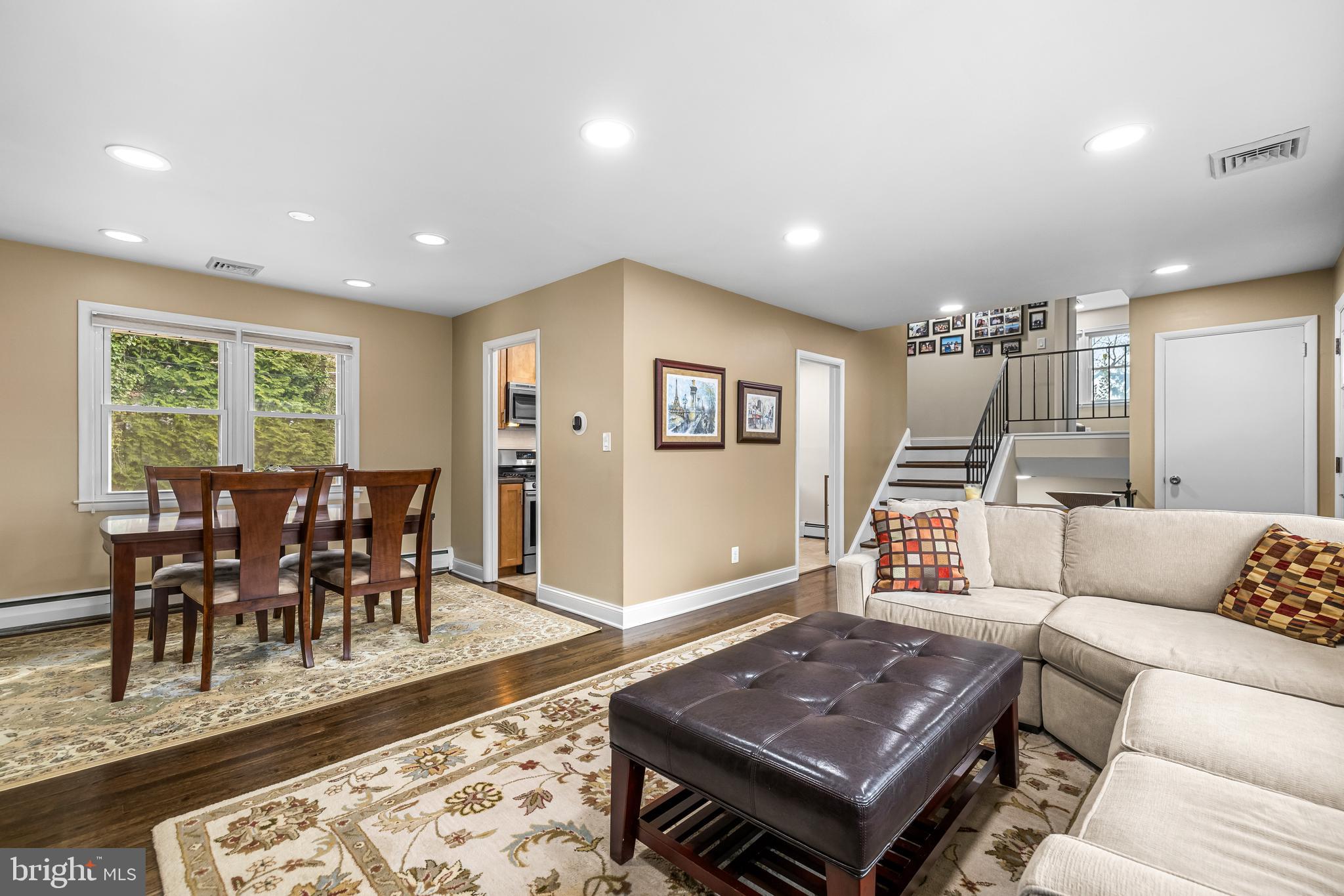 707 Shelley Road Towson, MD 21286 - Photo 7 of 46