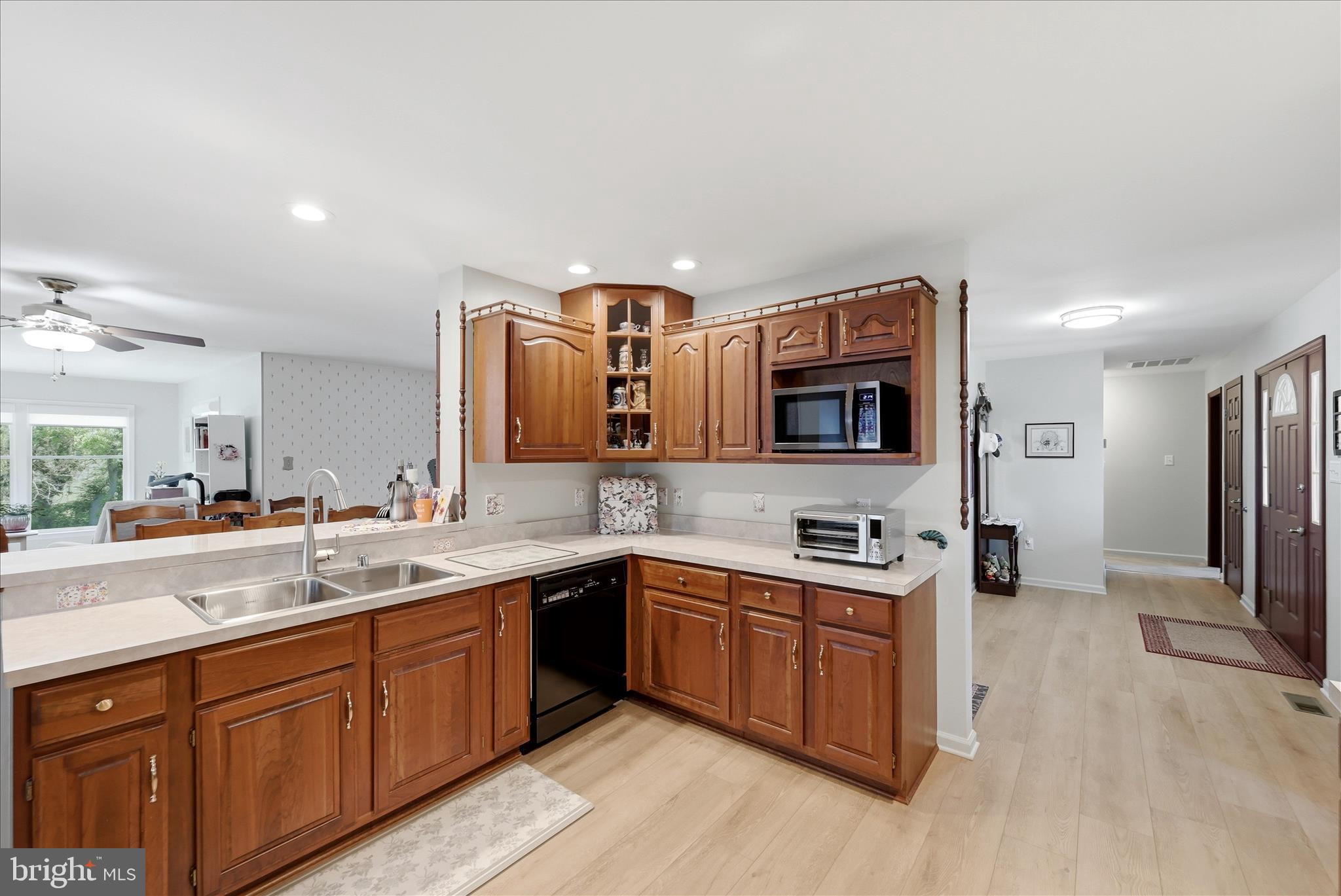 16335 Back Road Strasburg, VA 22657 - Photo 17 of 56 loads of cabinetry!