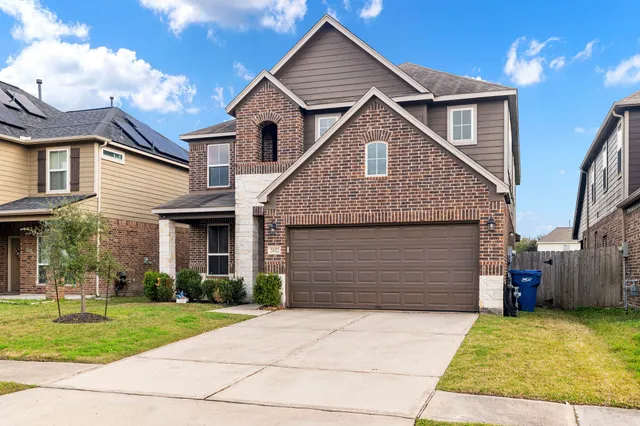 $389,900 | 29322 Fair Sky Trail, Spring, TX 77386