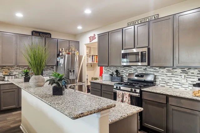 $389,900 | 29322 Fair Sky Trail, Spring, TX 77386