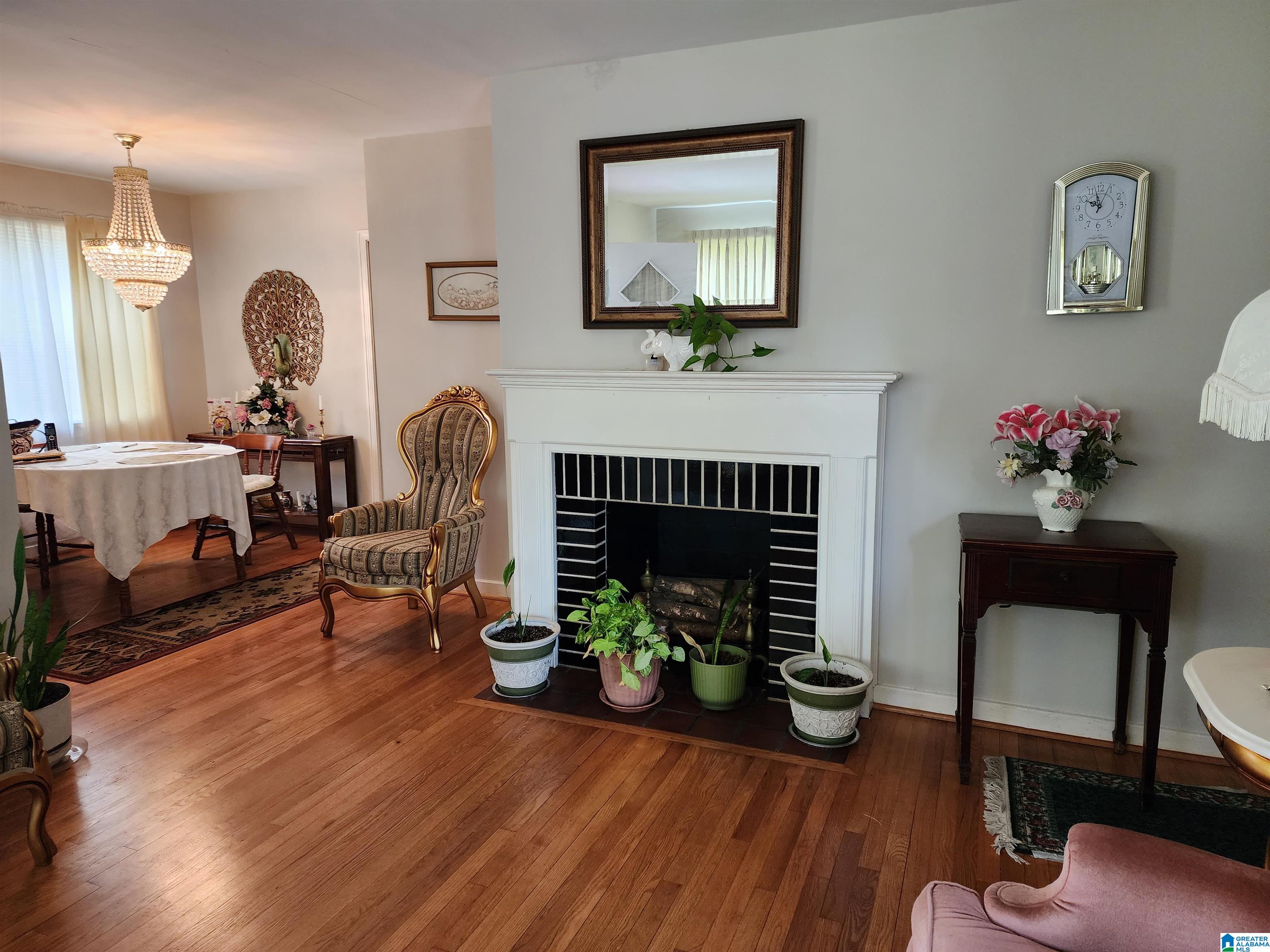 1265 Mims Street Southwest Birmingham, AL 35211 - Photo 3 of 14