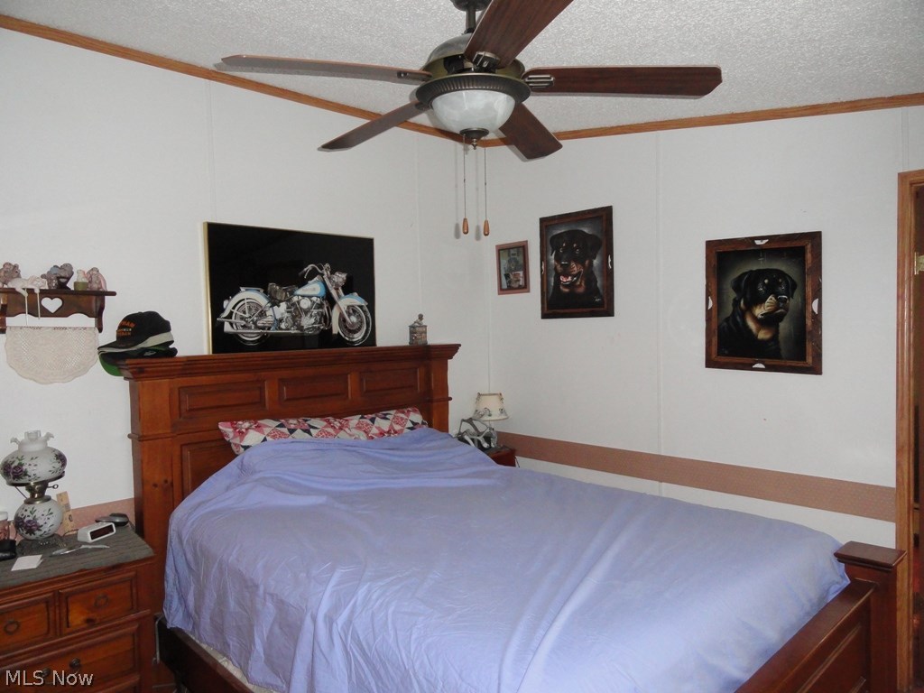 2642 Allison Road Chester, WV 26034 - Photo 13 of 35