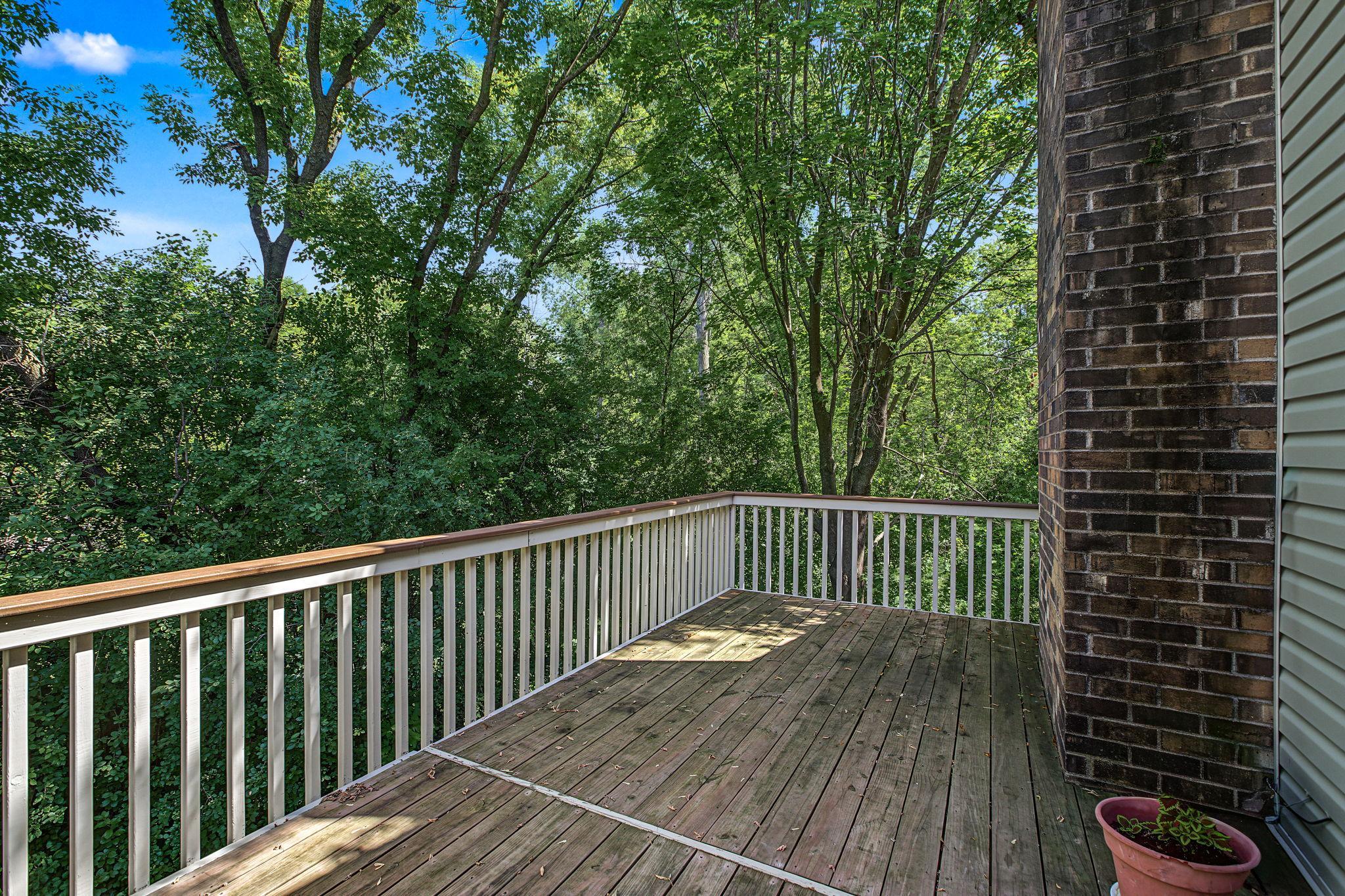 8445 Morgan Lane Eden Prairie, MN 55347 - Photo 32 of 37