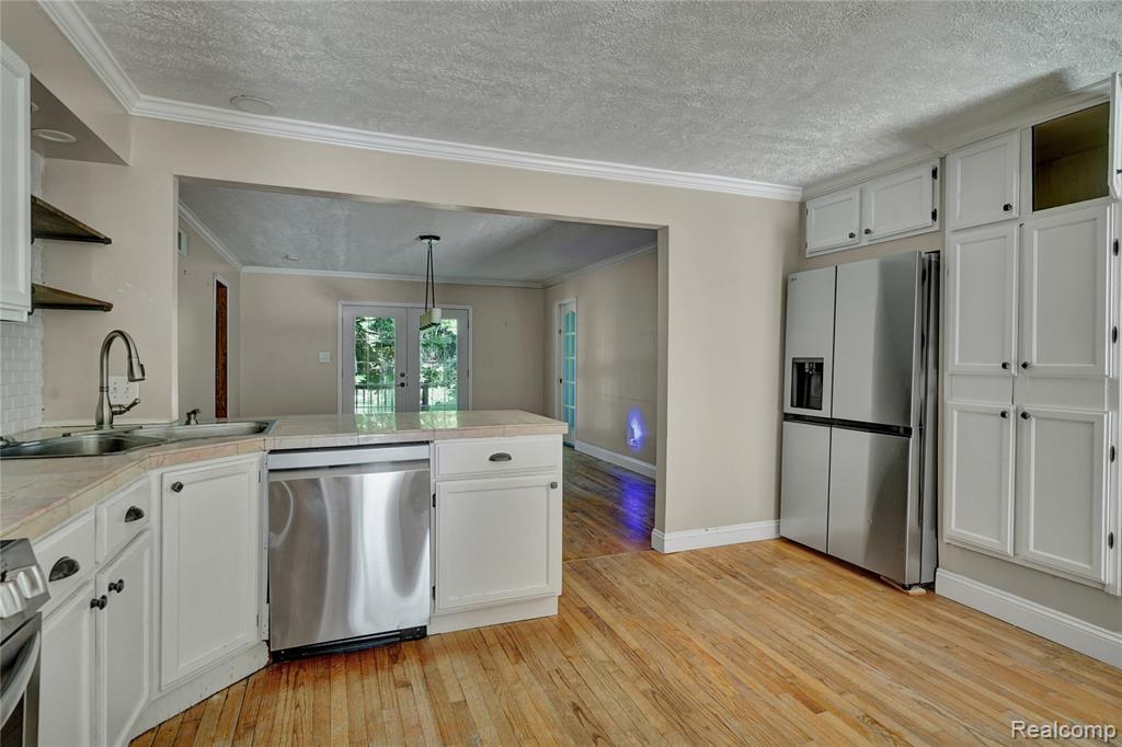2476 Vandekarr Road Owosso, MI 48867 - Photo 13 of 41