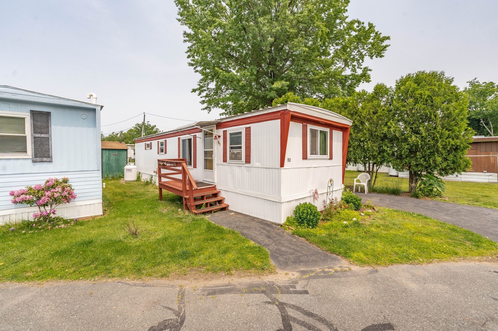 93 Grochmal Avenue Springfield, MA 01151 - Photo 1 of 19 Gallery Image 1