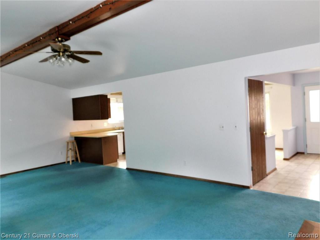 2112 Warrington Road Rochester Hills, MI 48307 - Photo 12 of 25