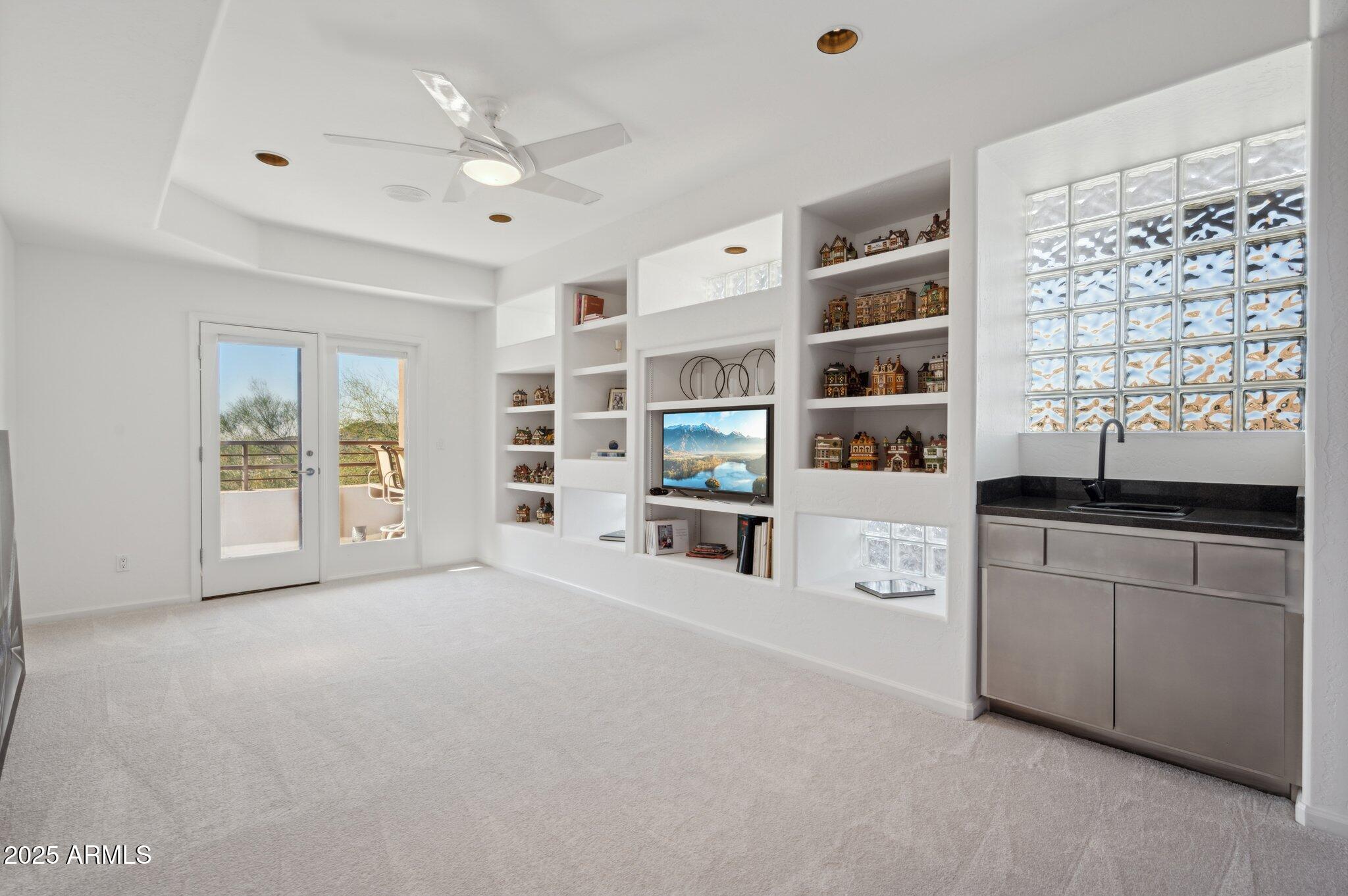 1721 East Hatcher Drive Phoenix, AZ 85020 - Photo 11 of 45 22-web-or-mls-1721-e-hatcher-dr