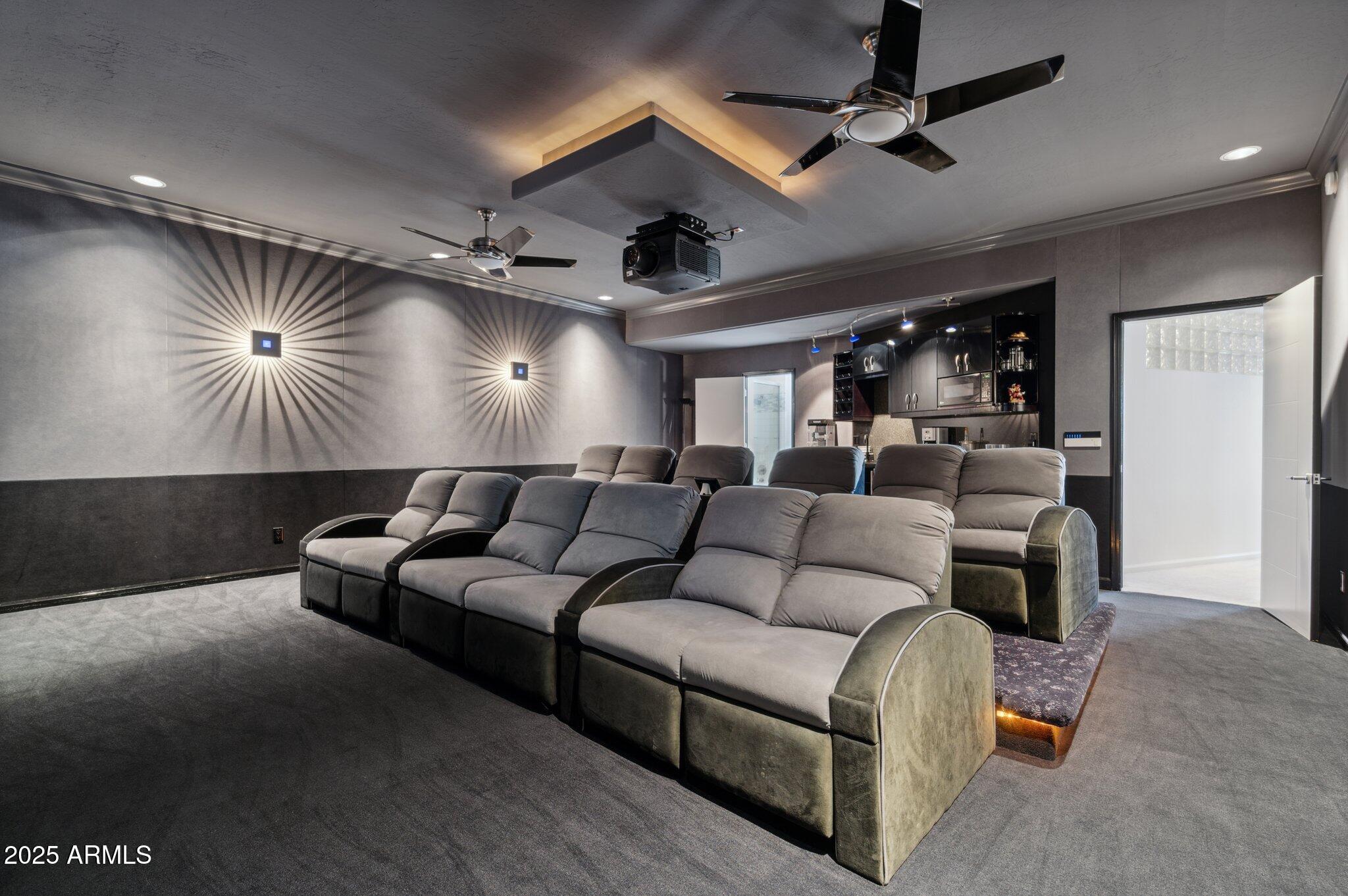 1721 East Hatcher Drive Phoenix, AZ 85020 - Photo 14 of 45 40-web-or-mls-1721-e-hatcher-dr