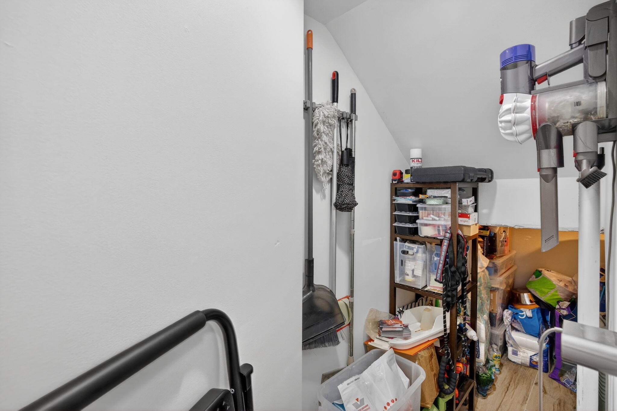 237 City View Drive, Unit 237 Fort Lauderdale, FL 33311 - Photo 22 of 81 a view of a room with gym equipment