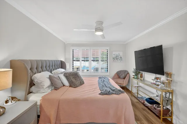 $575,000 | 237 City View Drive, Unit 237, Fort Lauderdale, FL 33311