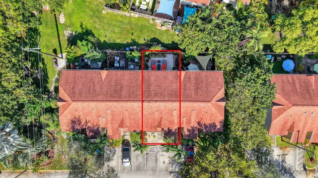 $575,000 | 237 City View Drive, Unit 237, Fort Lauderdale, FL 33311