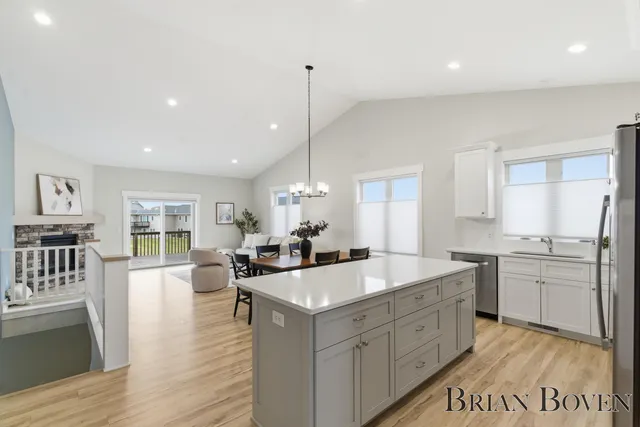 $485,000 | 7954 Bald Eagle Pass, Unit 130, Hudsonville, MI 49426