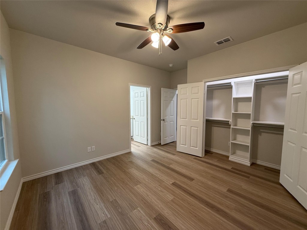 702 Walnut Street Longview, TX 75601 - Photo 11 of 15