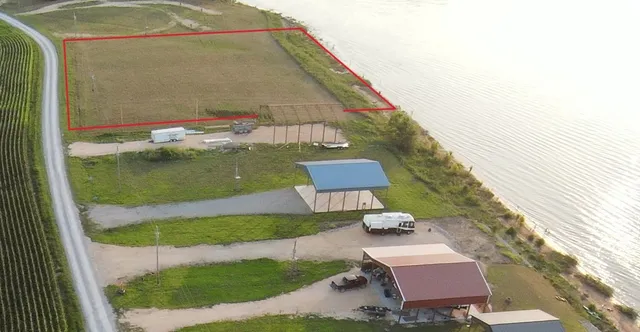 a view of yard from deck