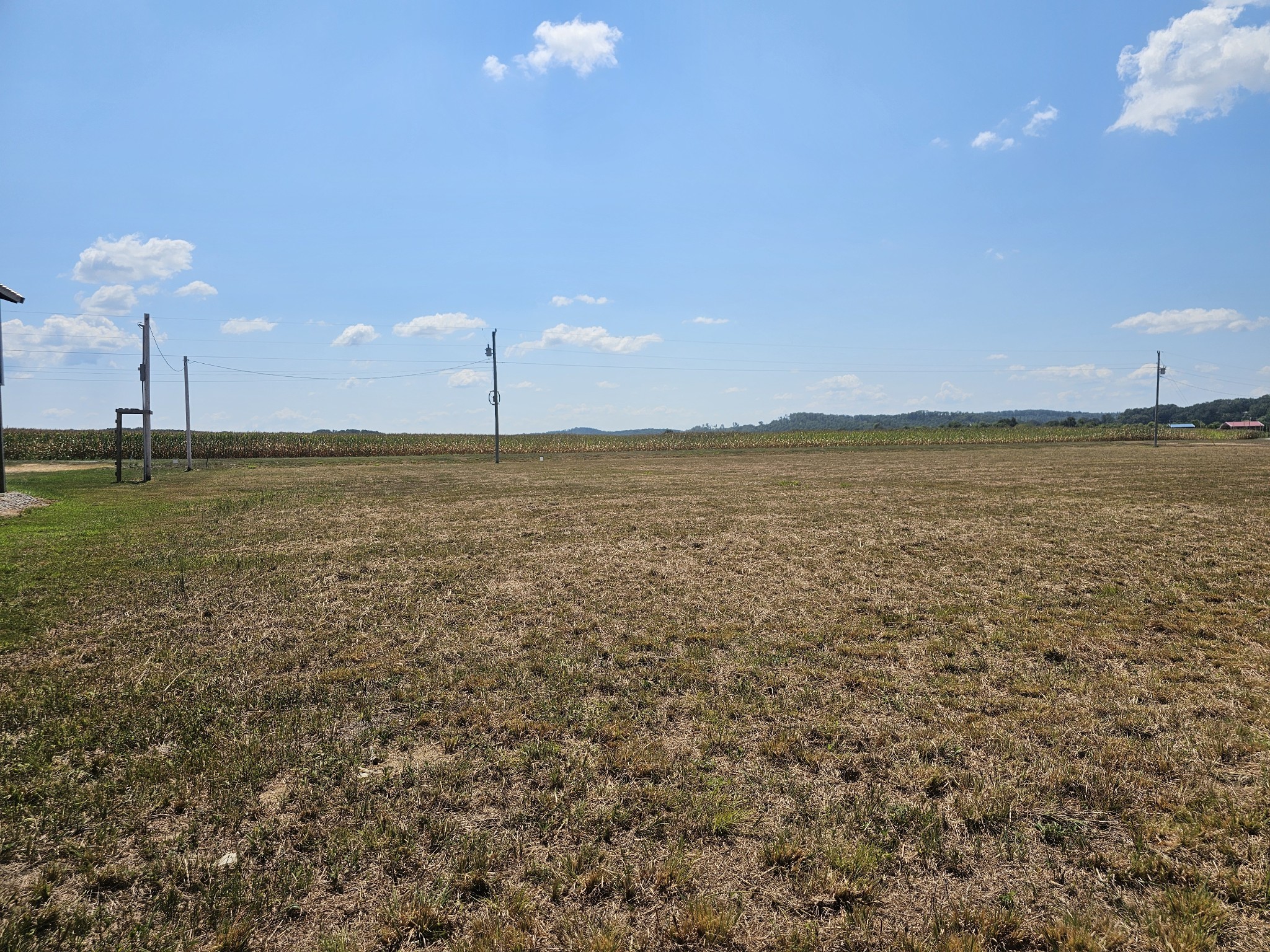 2427 Hardin Bottom River Road Clifton, TN 38425 - Photo 12 of 30 a view of an ocean