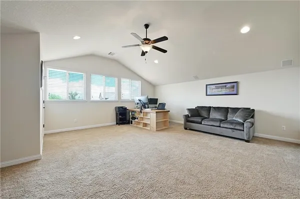 $3,900 | 4804 Taurus Walk, Austin, TX 78738