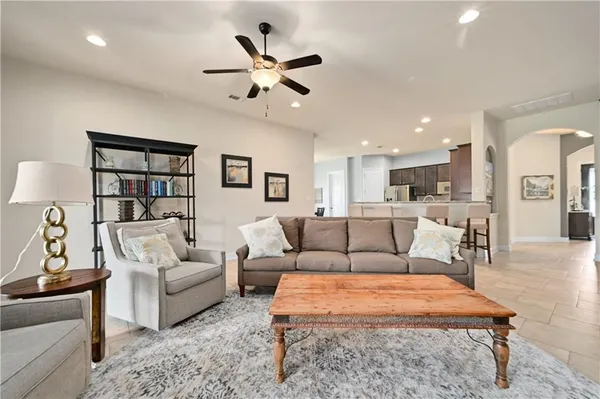 $3,900 | 4804 Taurus Walk, Austin, TX 78738