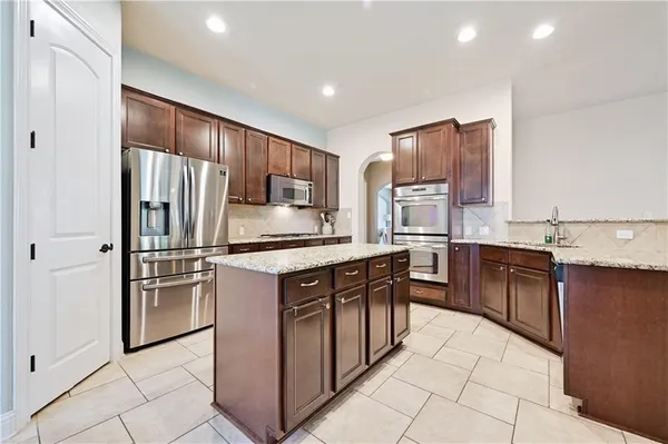 $3,900 | 4804 Taurus Walk, Austin, TX 78738