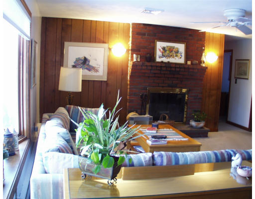 4 Femia Road Framingham, MA 01701 - Photo 5 of 5 Gallery Image 5