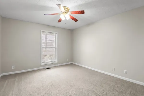 $1,425 | 3437 Kingfisher Drive, Clarksville, TN 37042