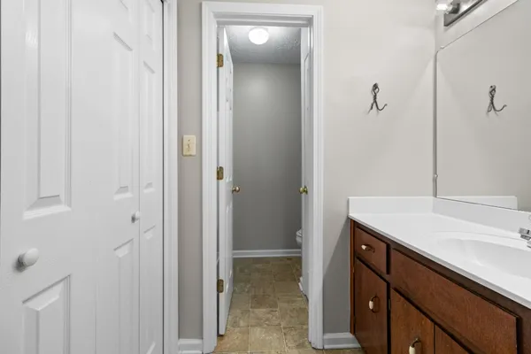 $1,425 | 3437 Kingfisher Drive, Clarksville, TN 37042