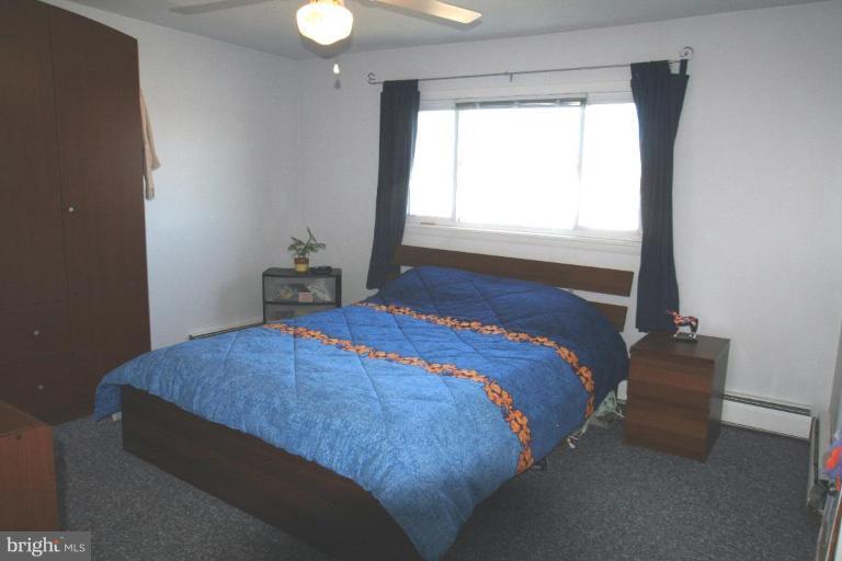 1211 Berk Avenue Rosedale, MD 21237 - Photo 3 of 15 Upper level bedroom