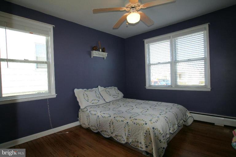 1211 Berk Avenue Rosedale, MD 21237 - Photo 4 of 15 Main level bedroom