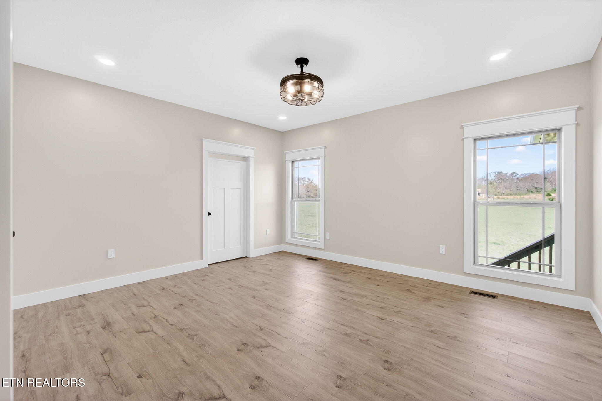 770 Estate Loop Trail Crossville, TN 38555 - Photo 10 of 24 10-web-or-mls-770 Estate Loop Trail_10