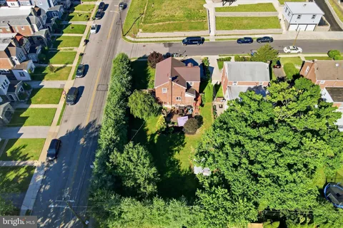 $329,900 | 801 Terwood Road, Drexel Hill, PA 19026