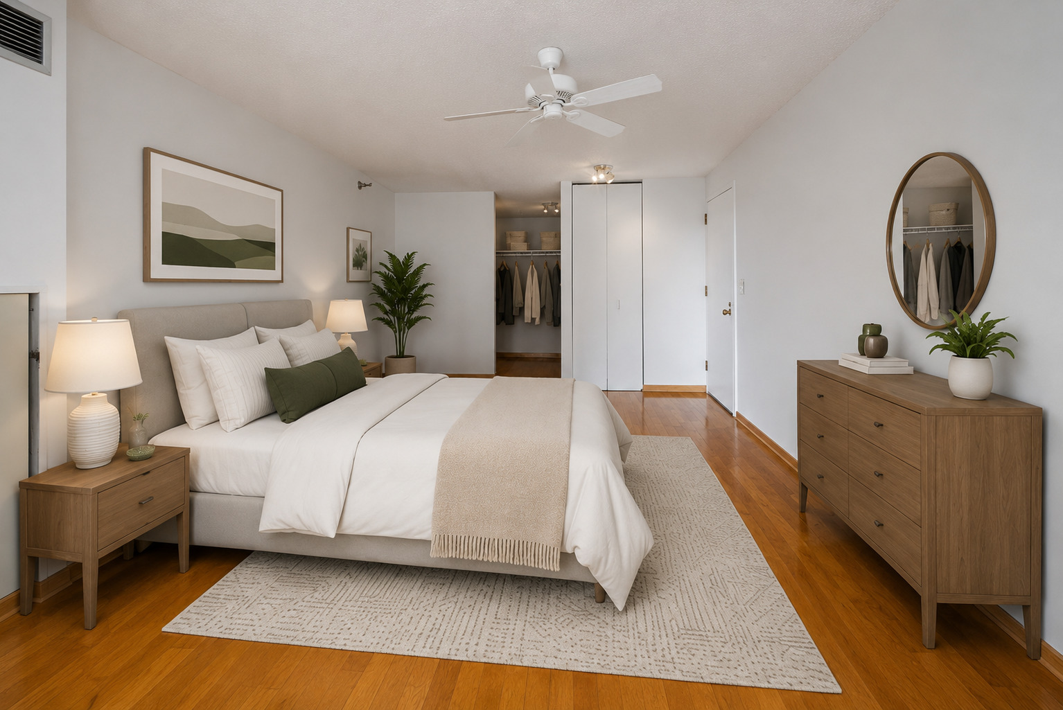 111 West Maple Street, Unit 1807 Chicago, IL 60610 - Photo 11 of 36