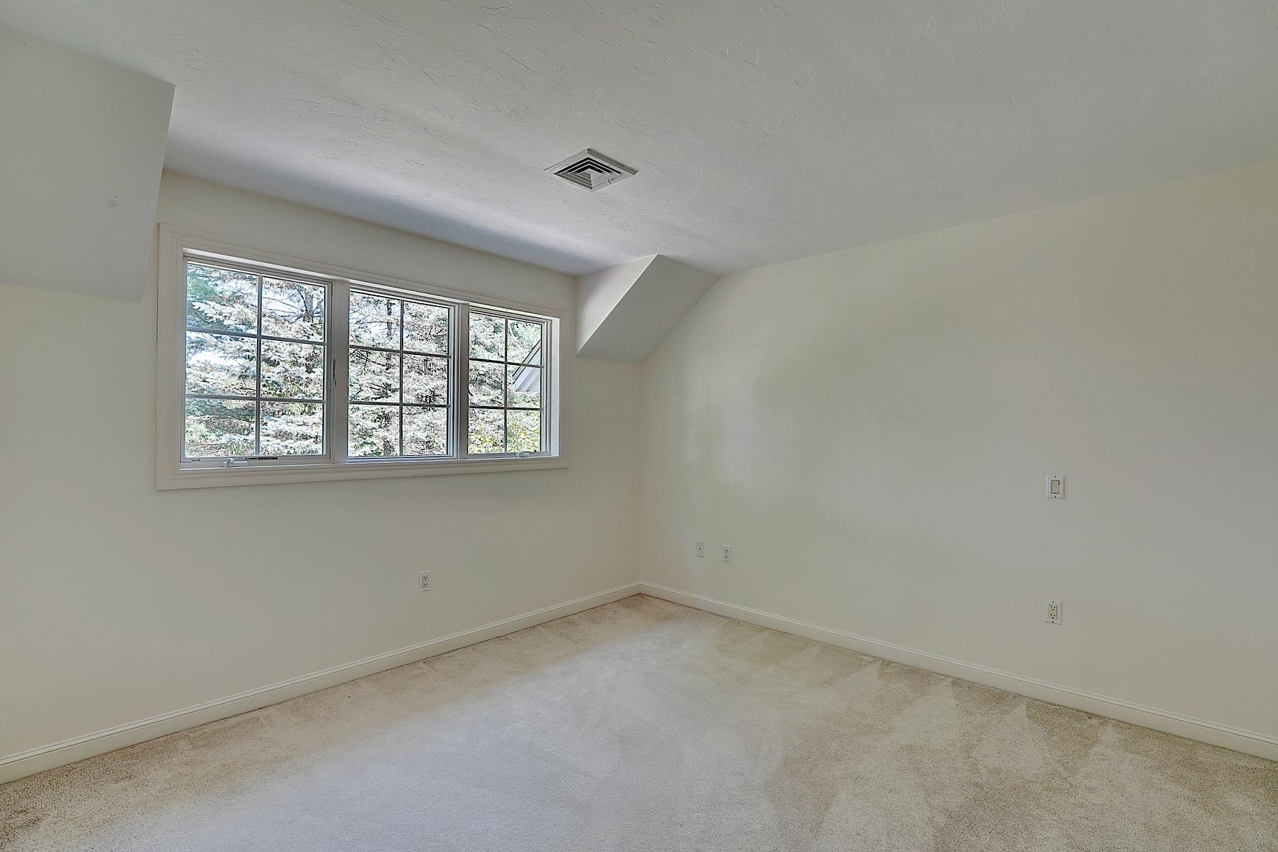 57 Old Bay Road New Castle, NH 03854 - Photo 24 of 45