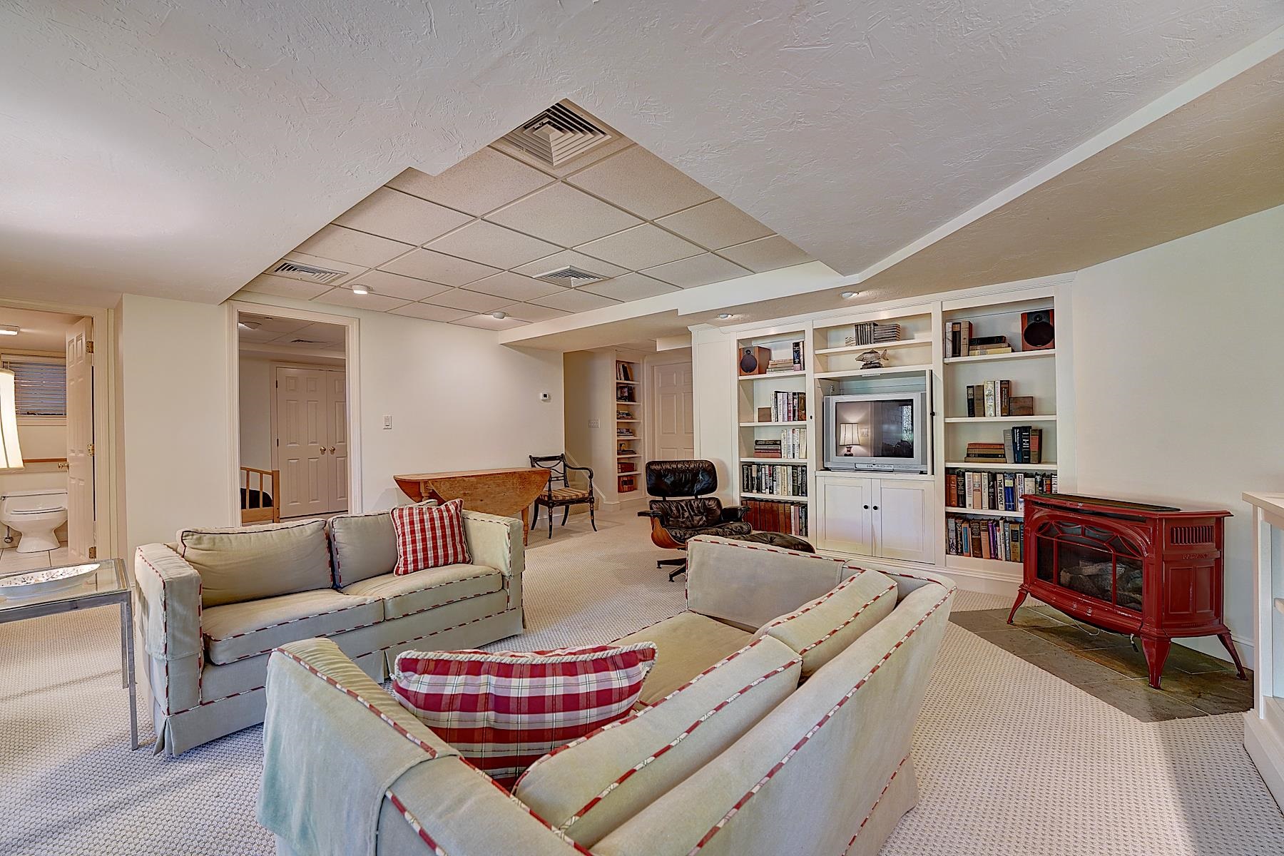 57 Old Bay Road New Castle, NH 03854 - Photo 29 of 45