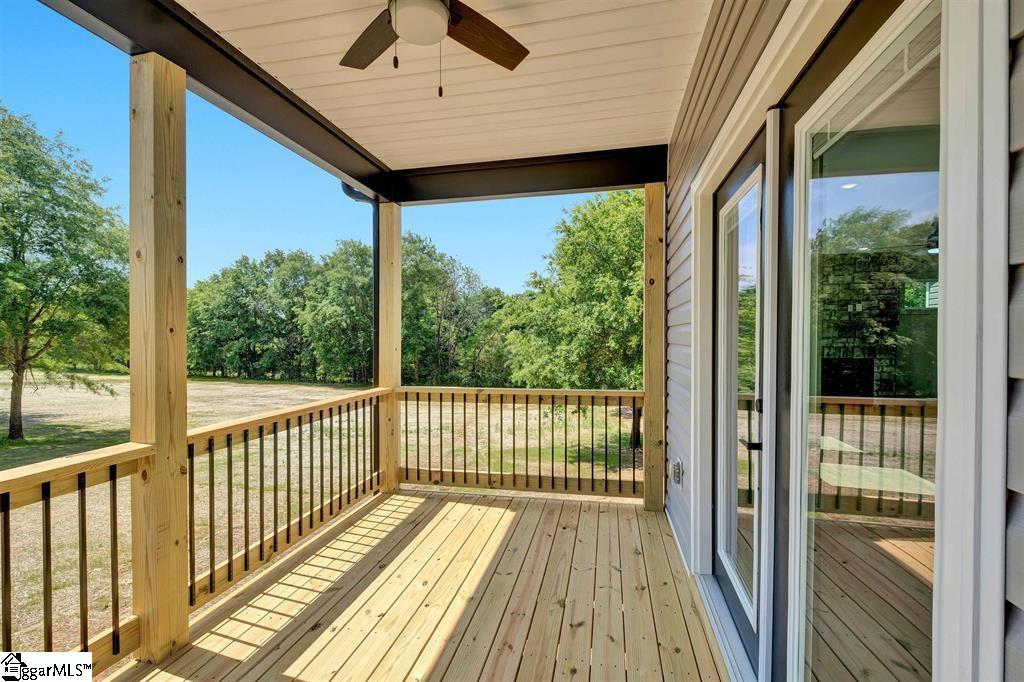 194 Barnett Road Campobello, SC 29322 - Photo 25 of 28