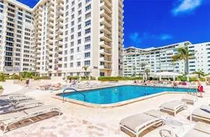 $2,800 | 1900 South Ocean Boulevard, Unit 8L, Lauderdale-by-the-Sea, FL 33062