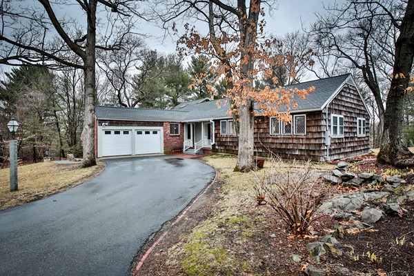 14 Ware Road Winchester, MA 01890 - Photo 1 of 28 Gallery Image 1