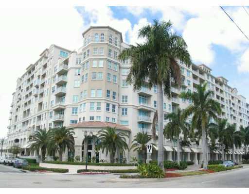 99 Southeast Mizner Boulevard, Unit 646 Boca Raton, FL 33432 - Photo 1 of 10 Primary Photo